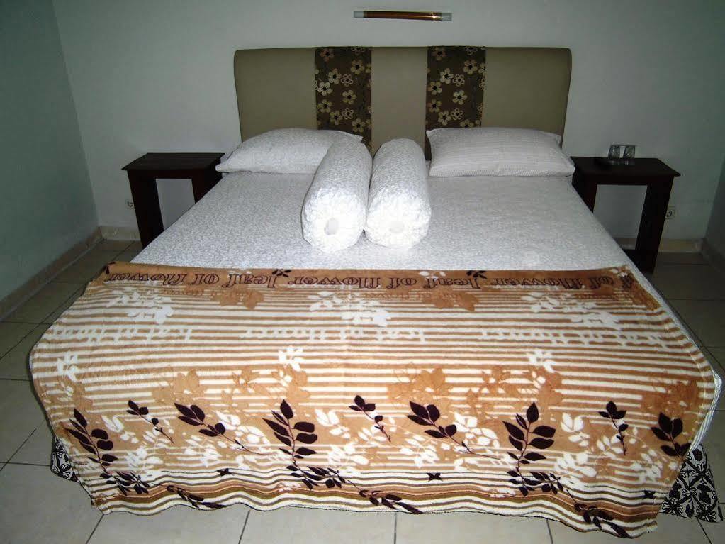 Griya Putri Dewi Guesthouse Yogyakarta Exteriér fotografie